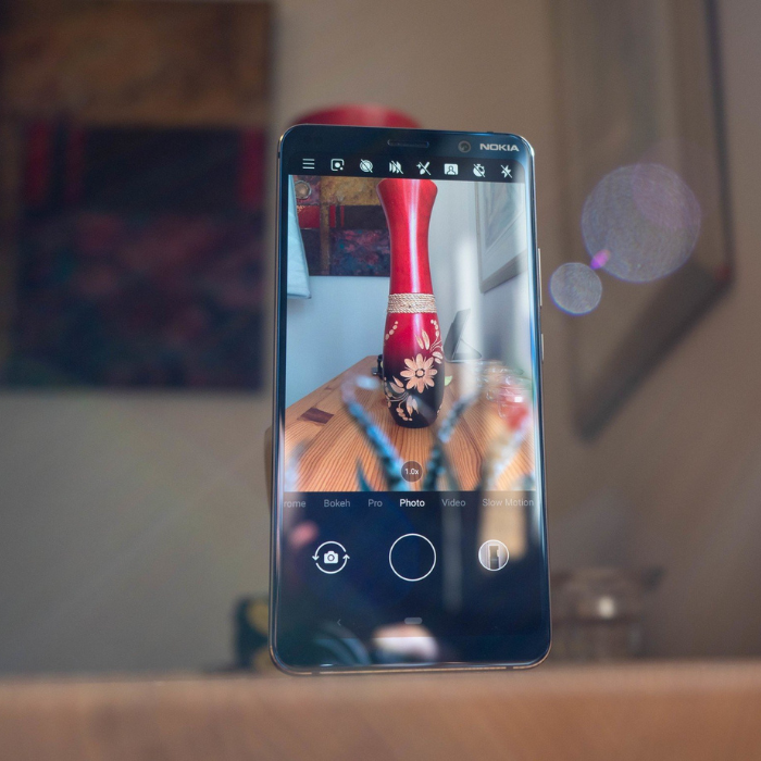 The “Nokia 9 PureView” Review: Pioneering Photography with Pure Android