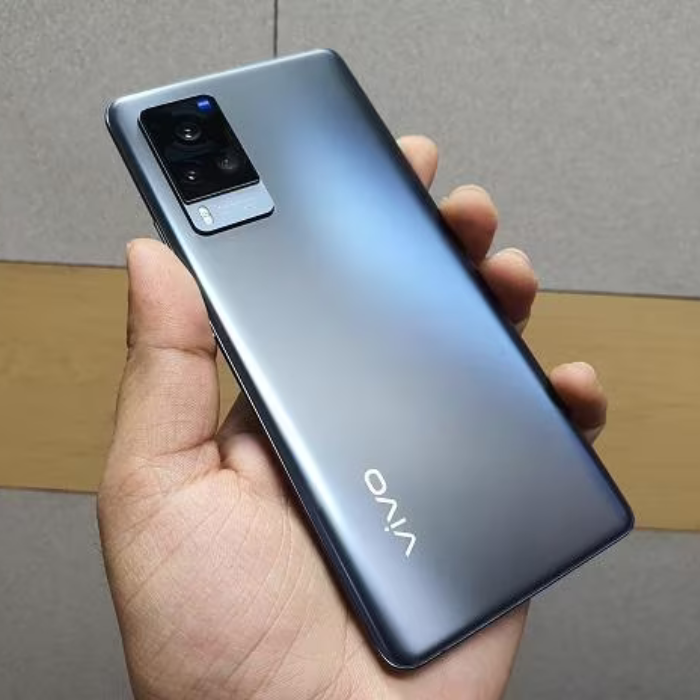 The “Vivo S9” Review: Balancing Style and Performance